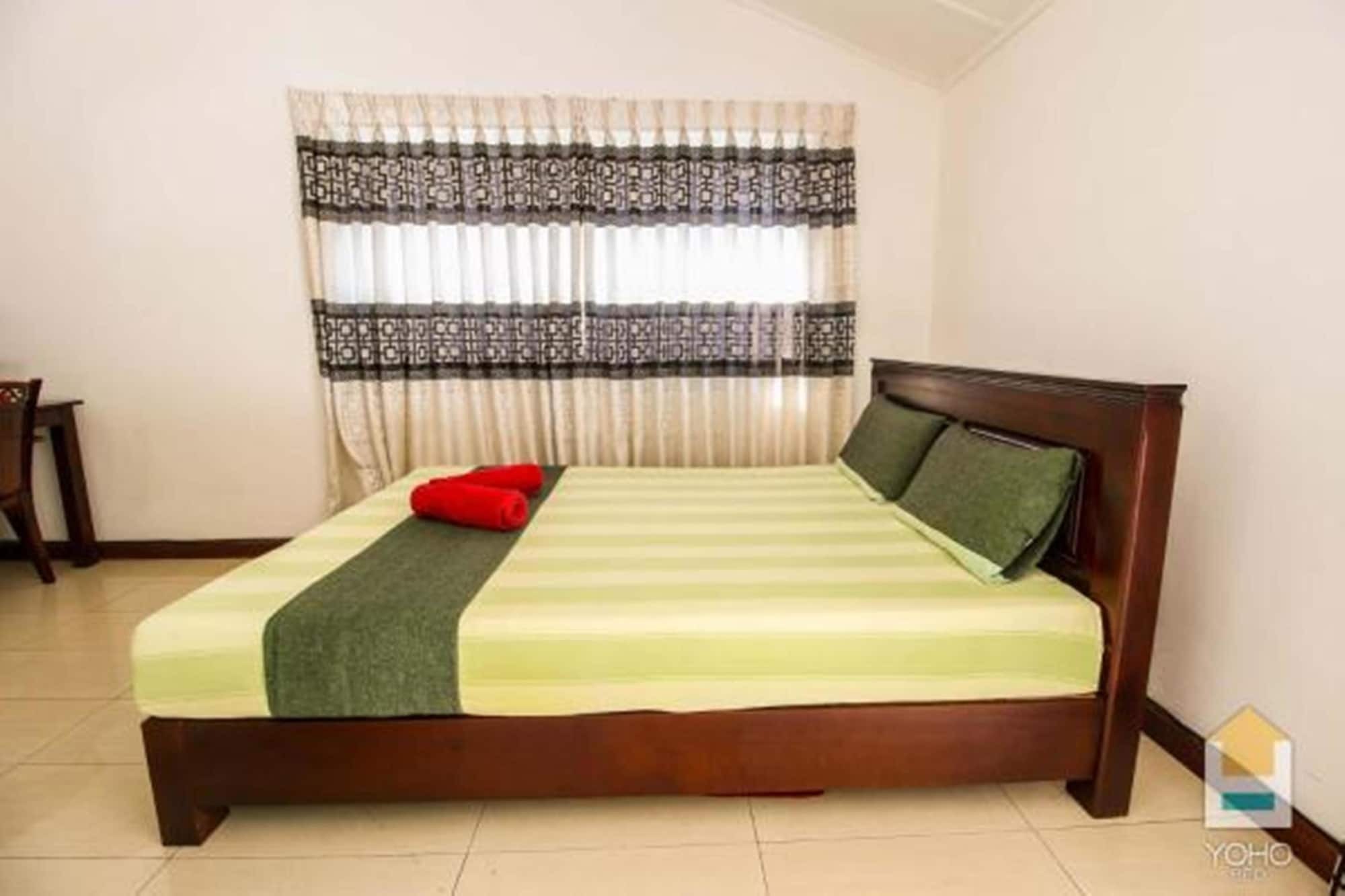 Hotel Nathaliya Katunayaka Esterno foto