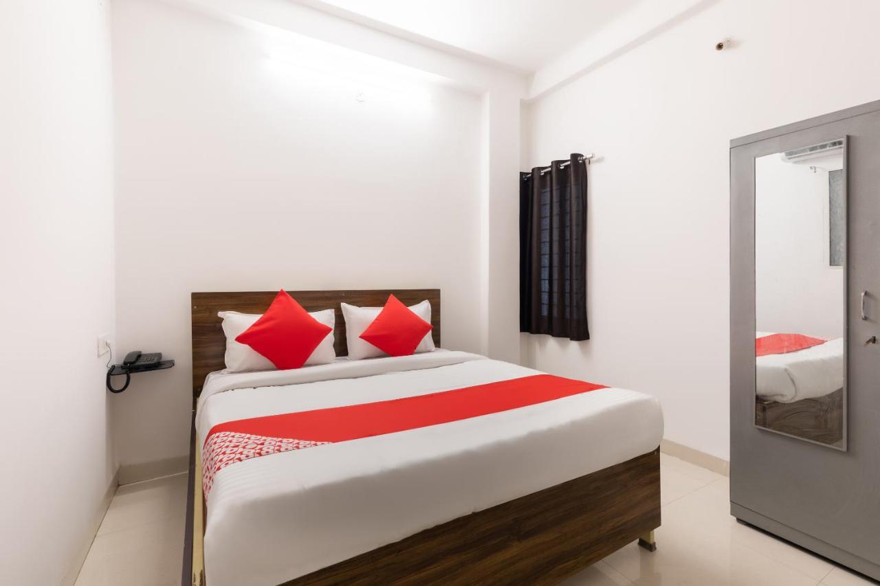 Hotel Nathaliya Katunayaka Esterno foto