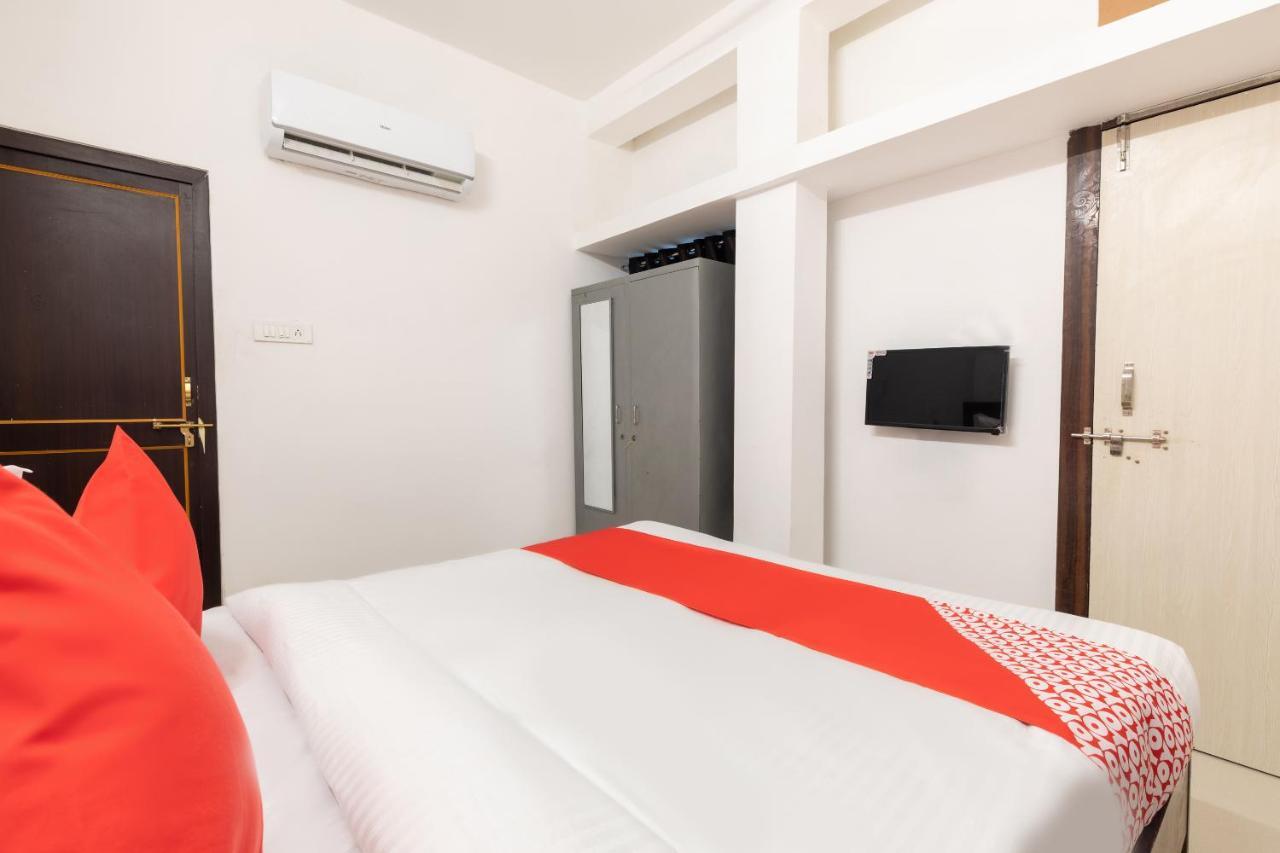 Hotel Nathaliya Katunayaka Esterno foto